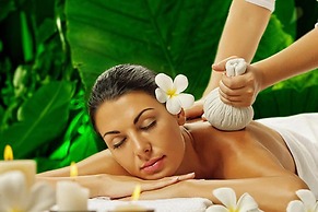 Tides Boutique Samui Resort & Spa