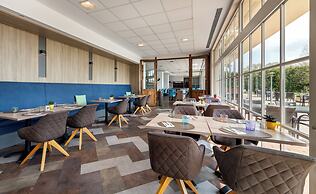 Gotthard Therme Hotel