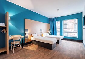 B&B HOTEL Lille Roubaix Campus Gare