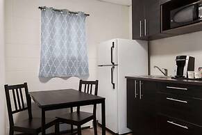 Howard Johnson by Wyndham Grande Prairie