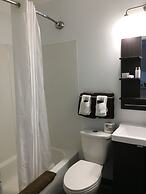 Howard Johnson by Wyndham Grande Prairie