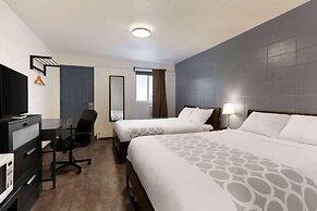 Howard Johnson by Wyndham Grande Prairie