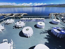 Lakeside Lodge Resort & Marina