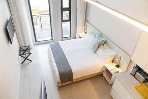 Mojo Hotel