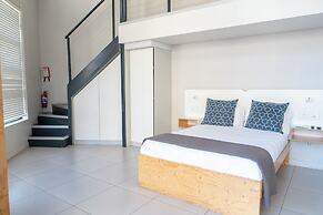 Mojo Hotel