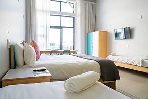 Mojo Hotel