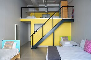 Mojo Hotel