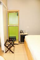 Mojo Hotel