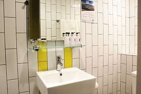 Mojo Hotel