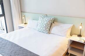 Mojo Hotel