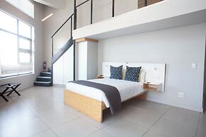 Mojo Hotel