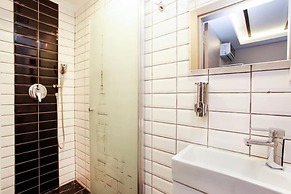 Taksim Doorway Suites