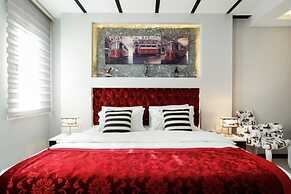Taksim Doorway Suites
