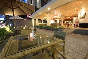 Grand La Walon Hotel