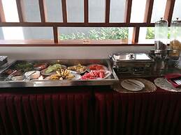 Grand La Walon Hotel