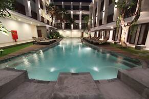 Grand La Walon Hotel