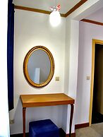 Fly Inn Brussels Airport