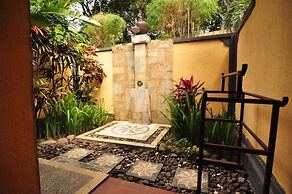 Puri Mangga Sea View Resort & Spa