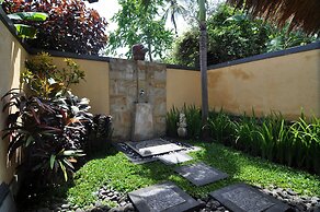 Puri Mangga Sea View Resort & Spa