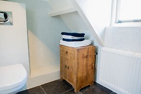 Villa Suisse Bed & Breakfast