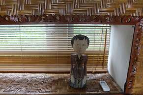 Dikaloha Medewi Surfcamp