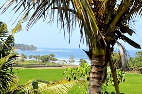 Dikaloha Medewi Surfcamp