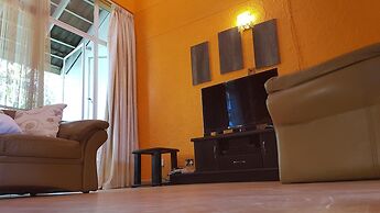 Lolos Cosy One Bedroom Apartment