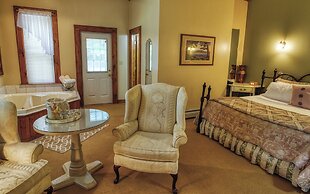 Rockwell Falls Inn and Wine Bar