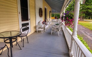 Rockwell Falls Inn and Wine Bar