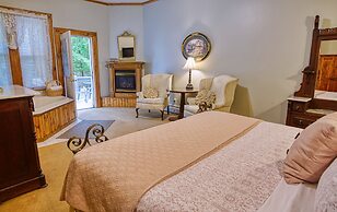 Rockwell Falls Inn and Wine Bar