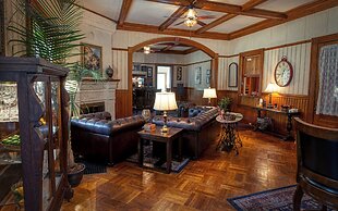 Rockwell Falls Inn and Wine Bar