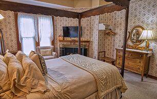 Rockwell Falls Inn and Wine Bar