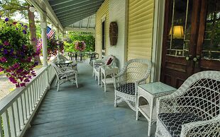 Rockwell Falls Inn and Wine Bar