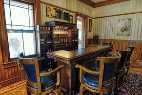 Rockwell Falls Inn and Wine Bar