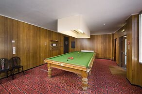 The Broadway Park Hotel