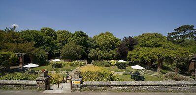 The Broadway Park Hotel