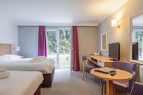 The Caledonian Island Hotel
