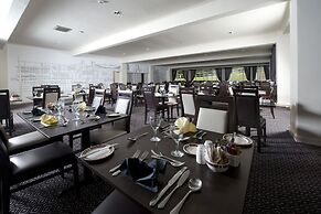 The Broadway Park Hotel