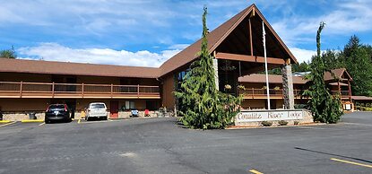 Cowlitz River Lodge