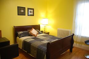 Ambassador B&B Guest Home