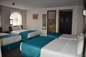 Colonial Plaza Hotel