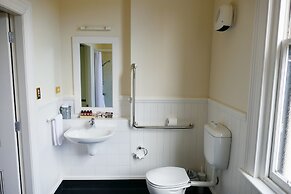 Highland House Boutique Hotel