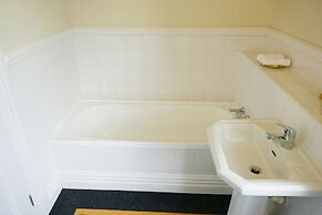 Highland House Boutique Hotel