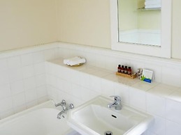 Highland House Boutique Hotel