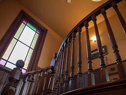 Highland House Boutique Hotel