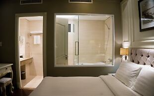 Silverland Jolie Hotel