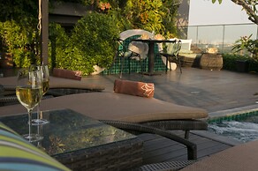 Silverland Jolie Hotel