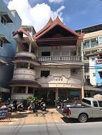 Baan Boa Guest House