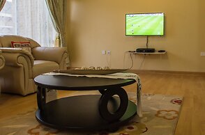 Lolos Exquisite Two Bedroom Apartment