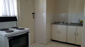 Lolos Elegant Three Bedroom Apartment